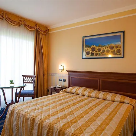 Boffenigo - The Golden Hour Отель