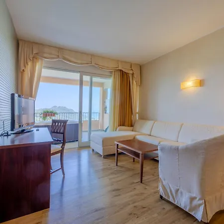Boffenigo - The Golden Hour Hotel
