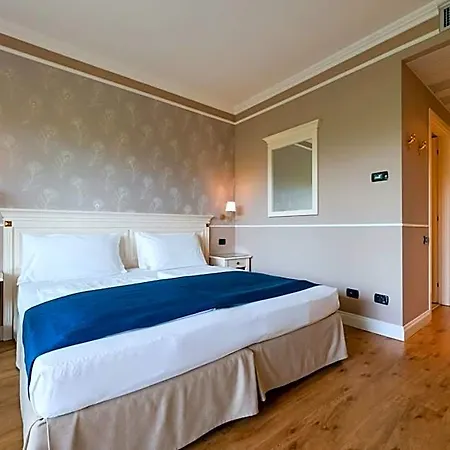 Hotell Boffenigo - The Golden Hour Costermano