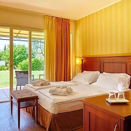 Boffenigo - The Golden Hour Hotell