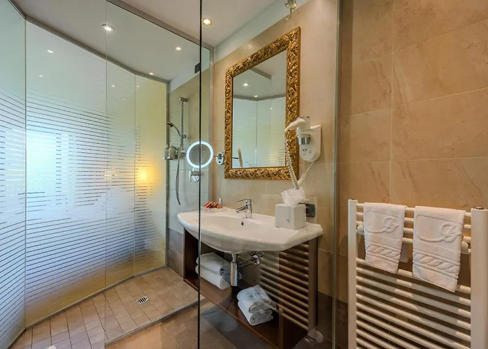 Hotel Boffenigo - The Golden Hour Costermano