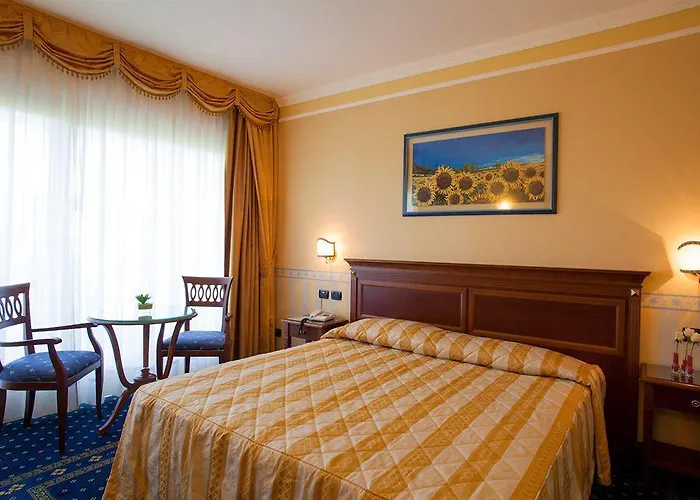 Boffenigo - The Golden Hour Hotel